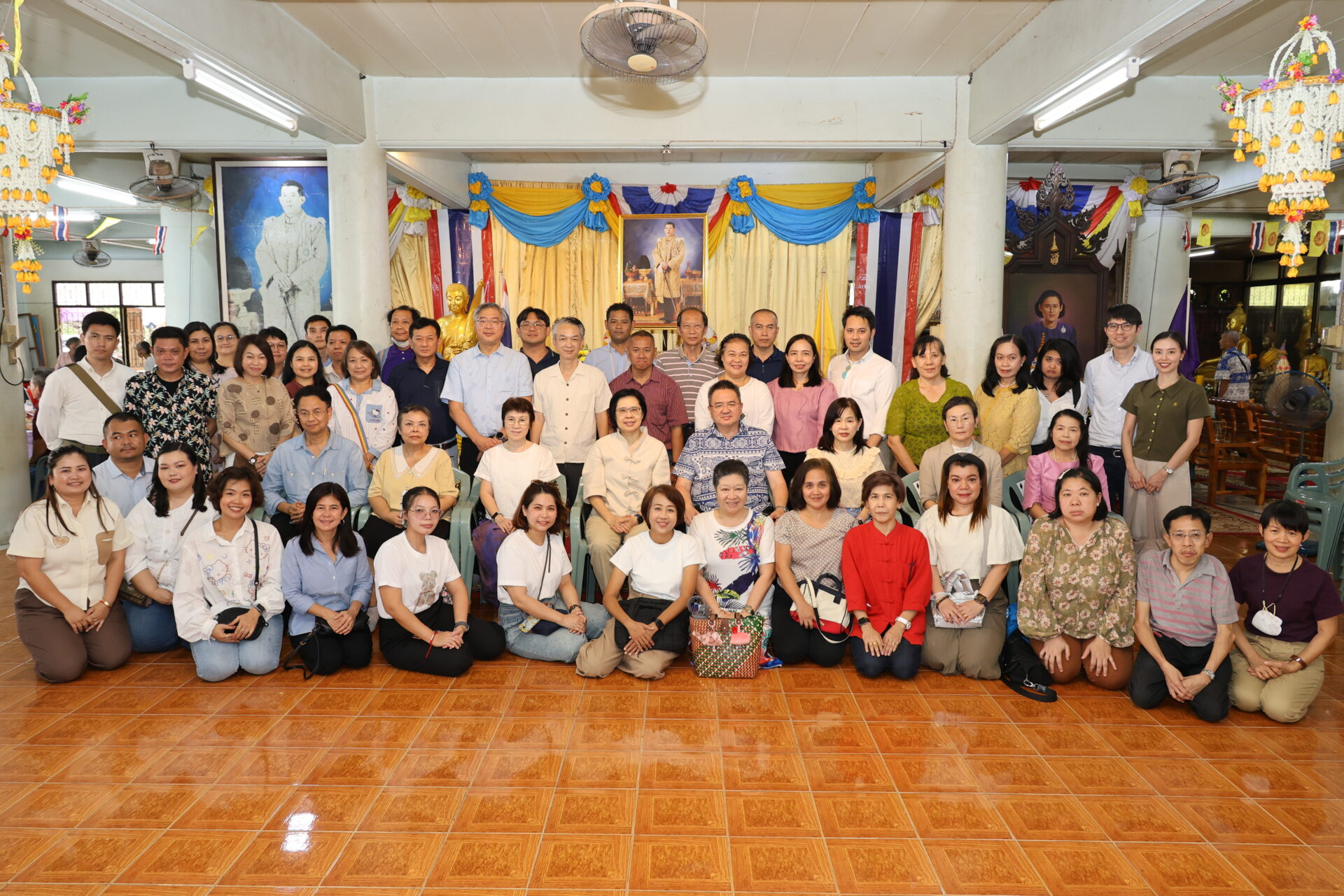 สศช. ร่วมทอดกฐินสามัคคี ณ วัดท่าสุทธาวาส จ.อ่างทอง เพื่อบูรณะศาสนสถาน