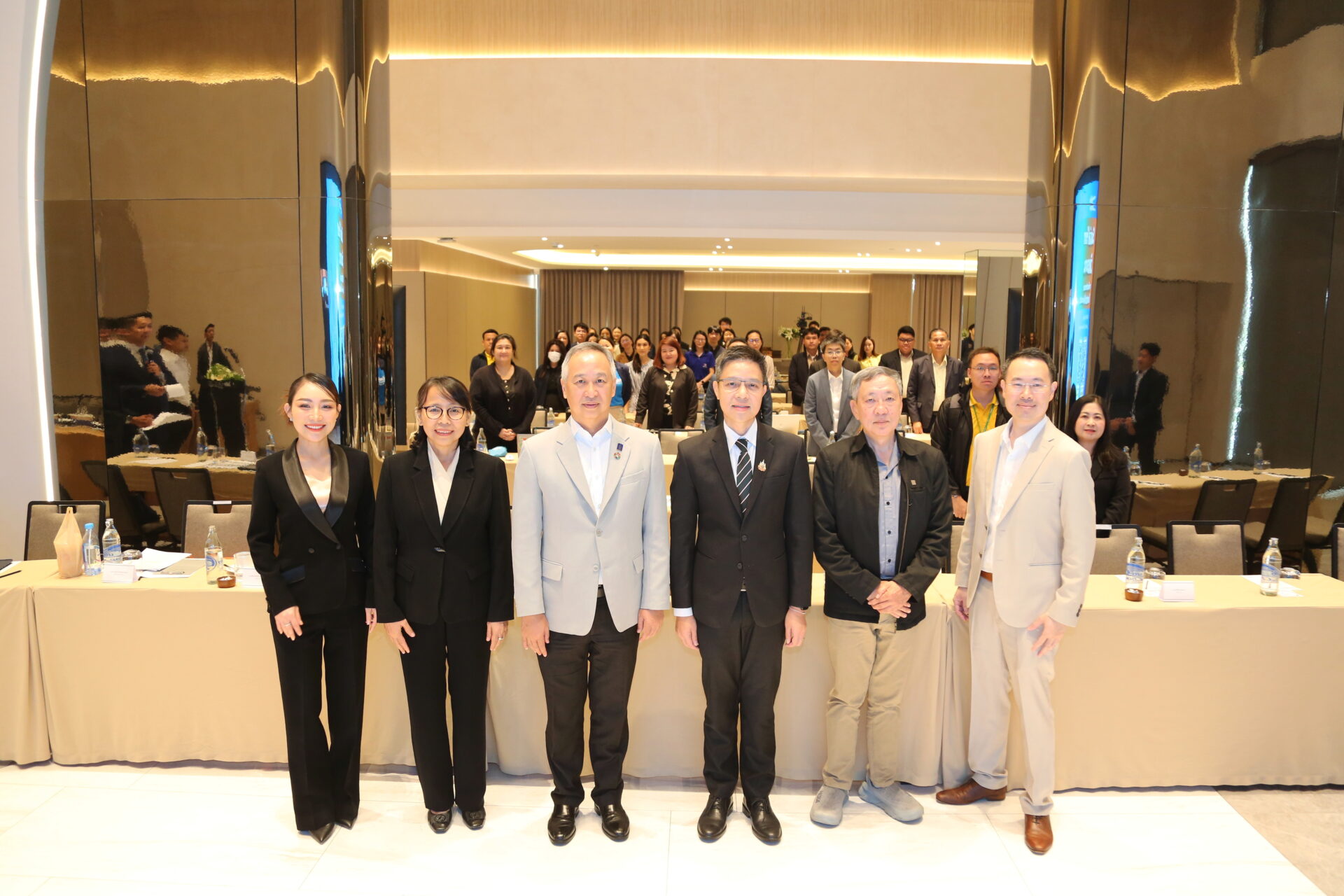 การประชุมเชิงปฏิบัติการ Social Forum วัยแรงงาน : การพัฒนาทักษะแรงงานในภาคบริการที่สำคัญของประเทศไทย