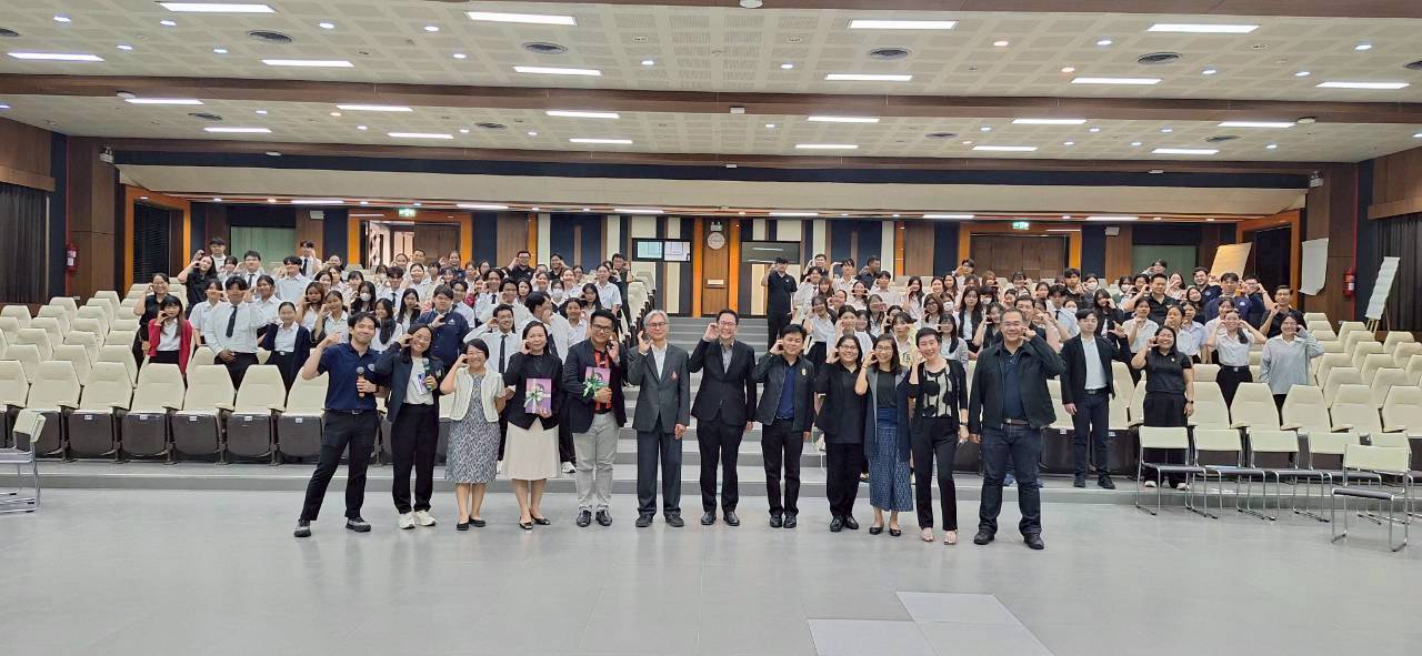 สภาพัฒน์เปิดเวทีระดมความเห็นร่างกรอบแผนฯ 14 ตะวันออกเฉียงเหนือตอนกลาง และรับฟังความคิดเห็นนักศึกษามหาวิทยาลัยขอนแก่น