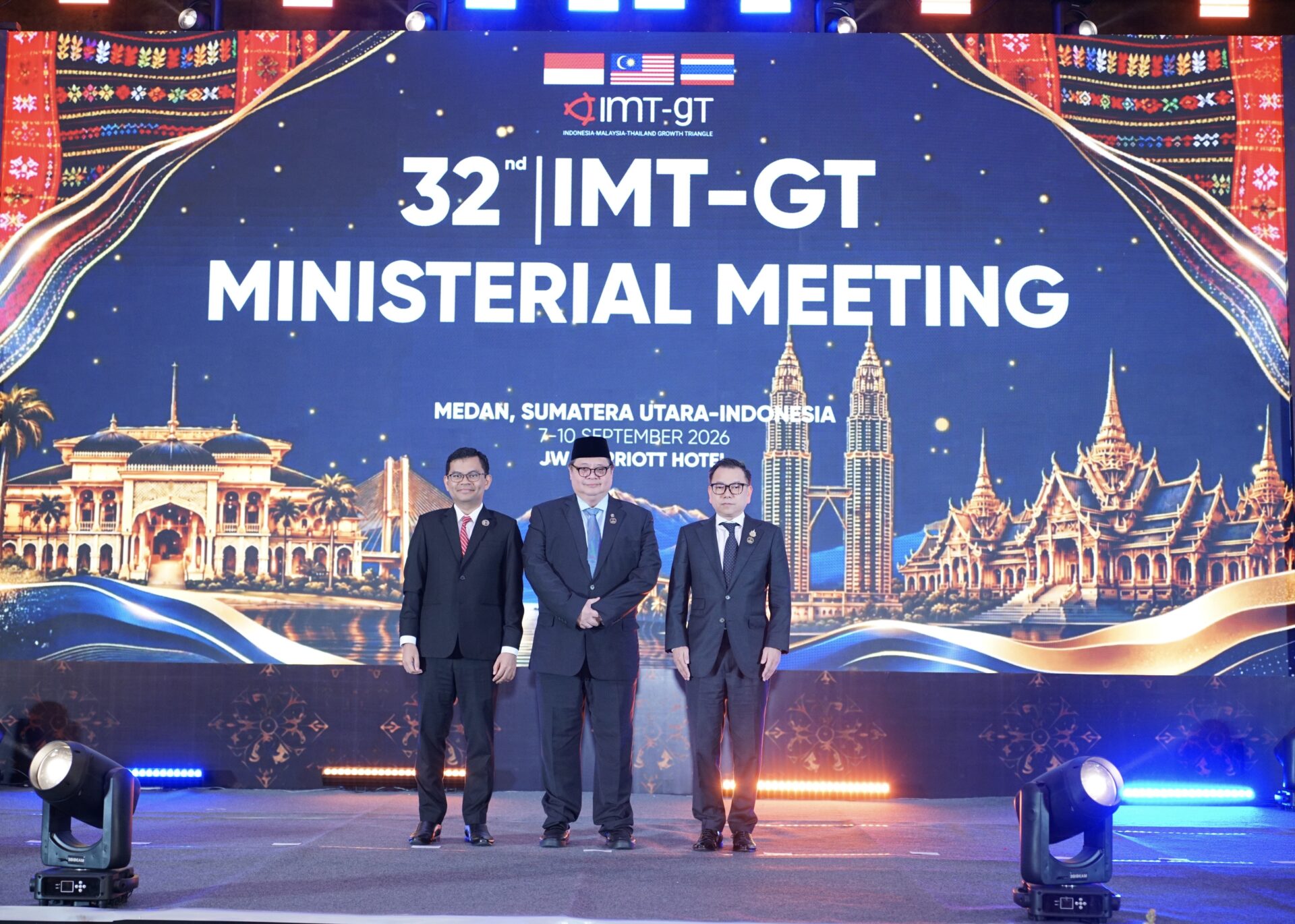 การประชุมระดับรัฐมนตรี ครั้งที่ 32 แผนงาน IMT-GT  ขยายผลลัพธ์เชิงพื้นที่ เชื่อมโยงระเบียงเศรษฐกิจ